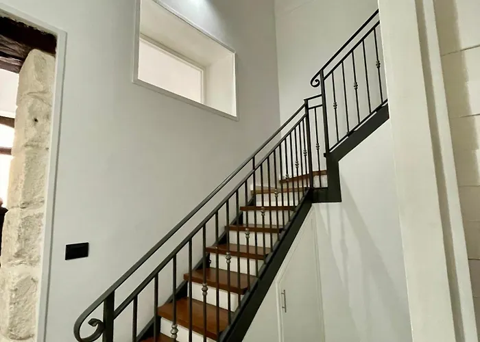 Luxury * Συρακούσες